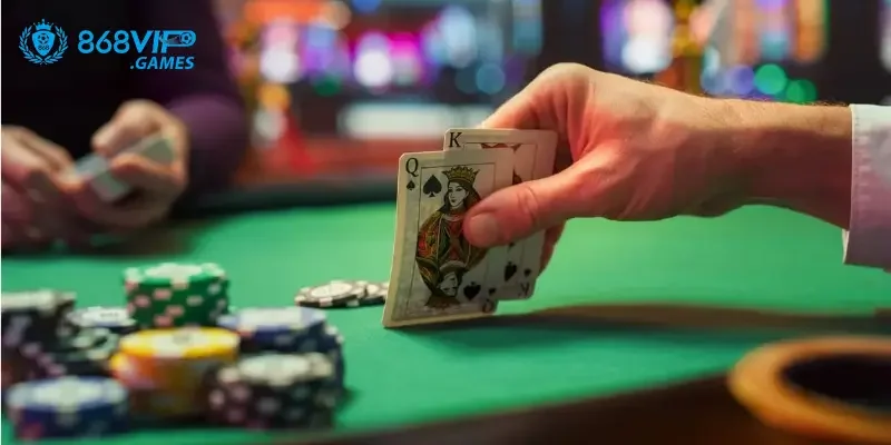 Chơi bluff trong poker cần đúng thời điểm và đúng cách 